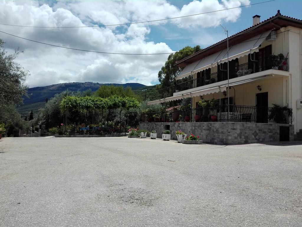 Toulatos Pantelis Apartment Pouláta Exterior foto